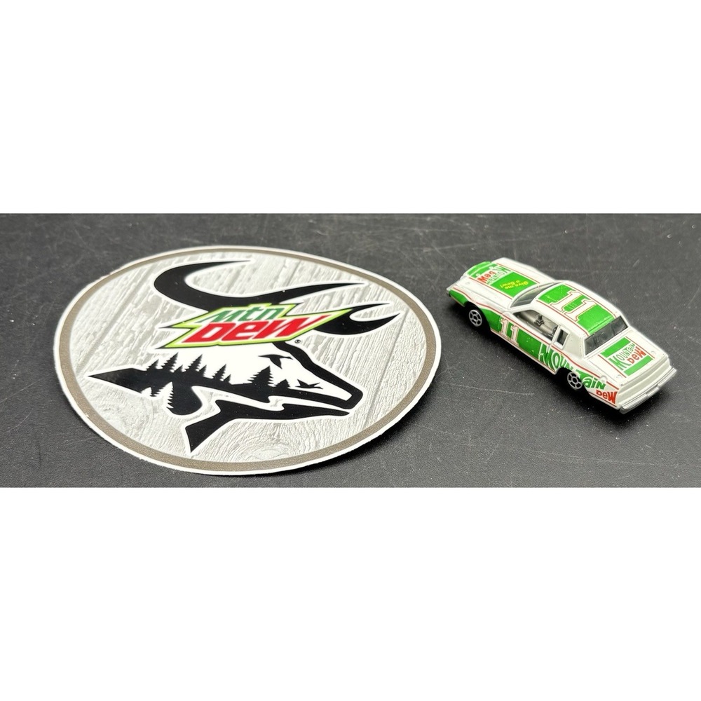 Vtg ERTL Winston Cup Buick Regal Mountain Dew Darrell Waltrip #11 & Rare Sticker